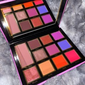 Pinky Rose Cosmetics - Luscious Plum - Lightly Swatched